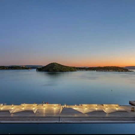 Oceanfront Apartment - Oslo Central - Private Patio Exterior foto